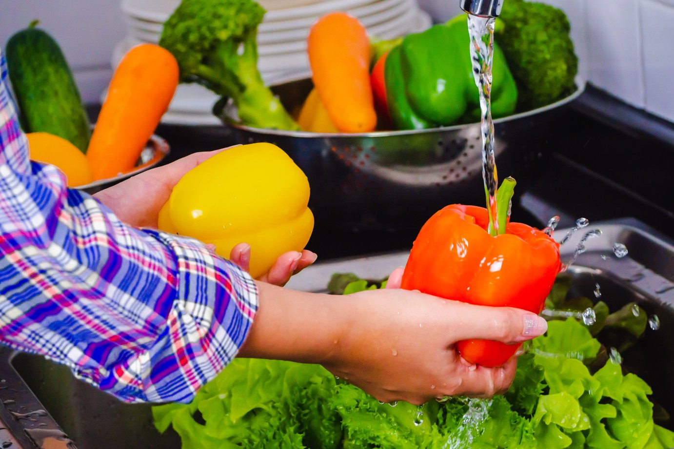 Can environmental toxins lead to male infertility